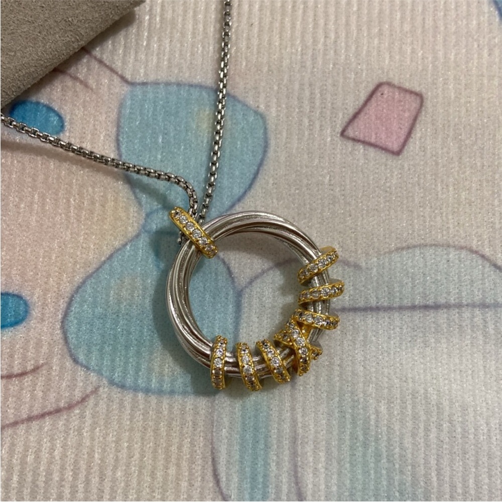 David Yurman Two-Tone Diamond Circle Necklace - Silver & Gold